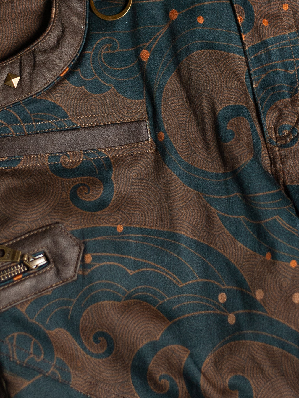 Flying Short Men / Bio Farms Organic Twill / Fake Leather Patches - SHOGUNSEA